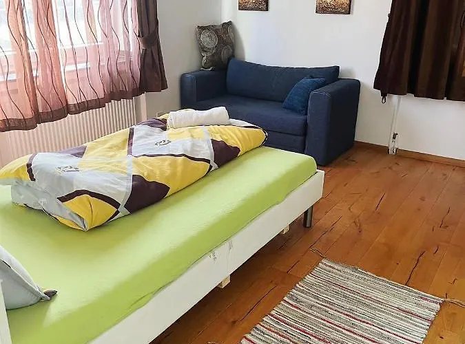 招待所 In Ein Haus Mit Waschmaschine