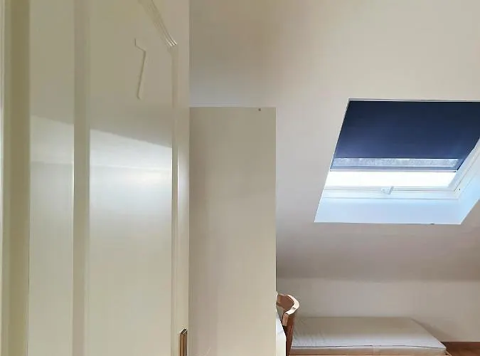 In Ein Haus Mit Waschmaschine